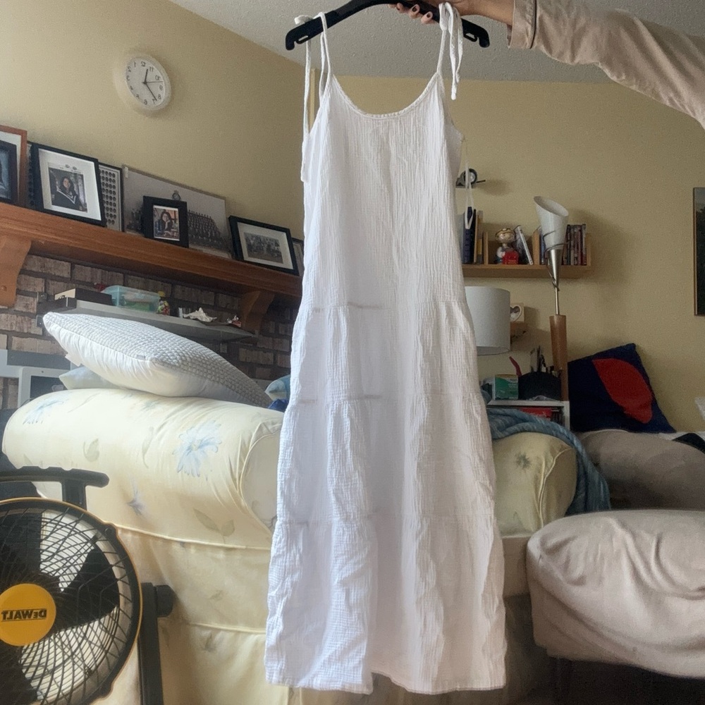 White maxi dress S: M